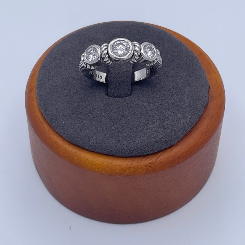Judith Ripka Sterling Silver 3-Stone CZ Bezel Ring 925 Thailand Estate Size 7